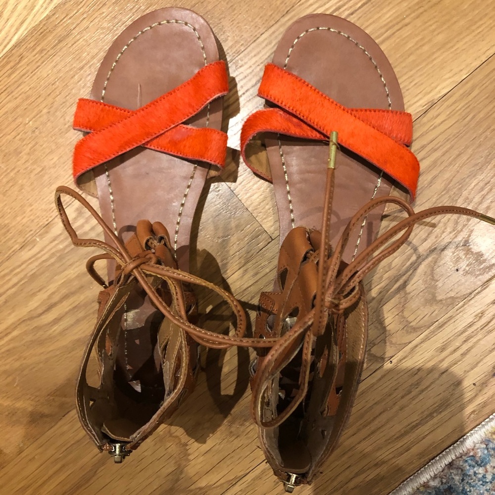 Dolce vita sandals